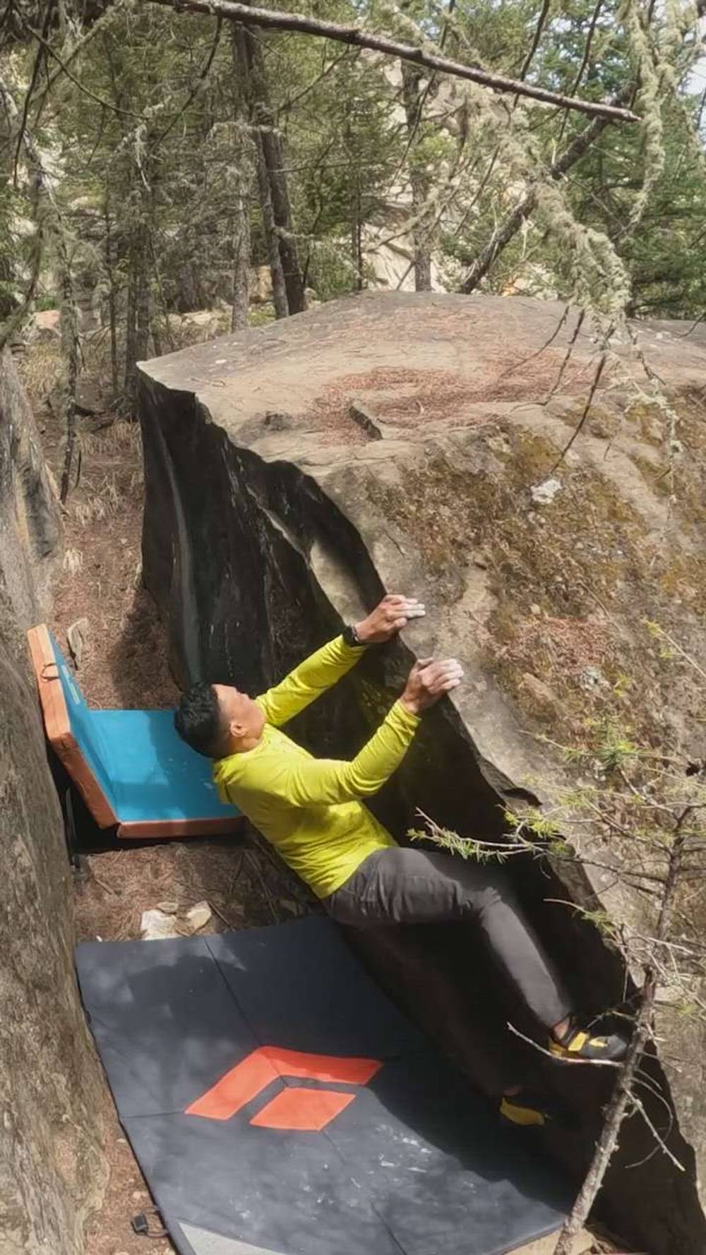 Sandstone Surfer v1, Porcupine Hills - Beta Video from Aibert