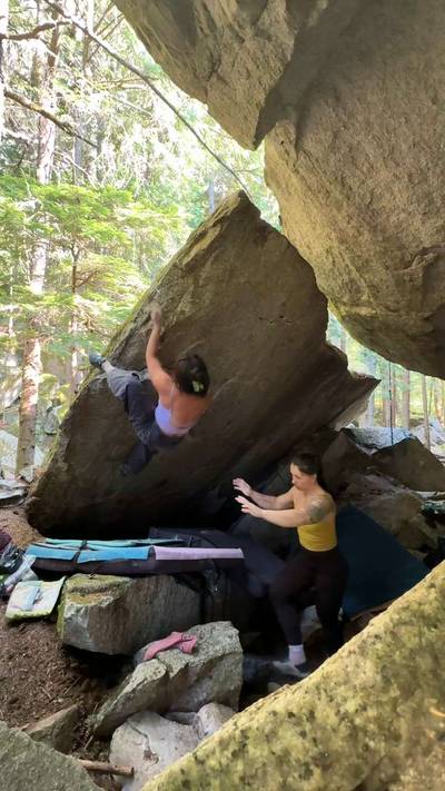 Ryan's Basement Left v4, Squamish - Beta Video from tiinnngggg