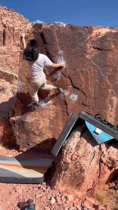Van Betten Arete v4, Red Rock - Beta Video from junran