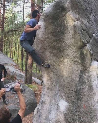 El Poussif v7, Fontainebleau - Beta Video from pangtastic