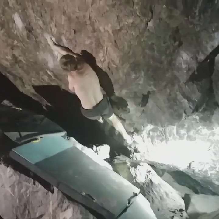 Paint it Black v15, Rocky Mountain National Park KAYA The Climber's App