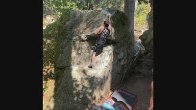 The Giant's Nose v4, Squamish - Beta Video from mattfischerclimbs