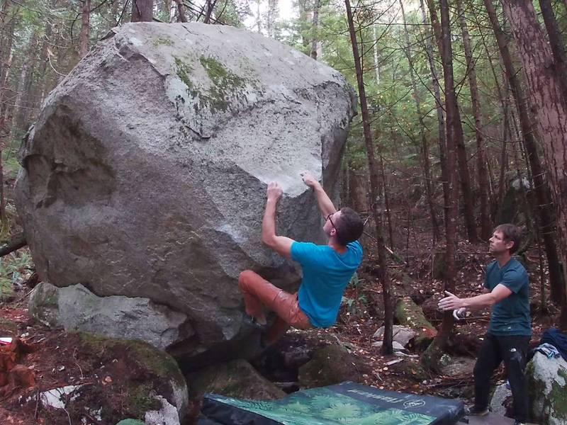The Galapagos Islands v7, Squamish - Beta Video from LukeZimmerman