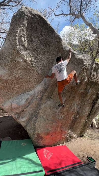 Twisted v4, Little Cottonwood Canyon - Beta Video from JohnNguyen