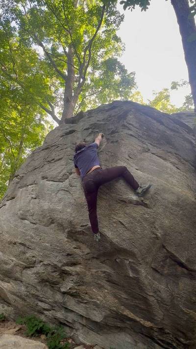 Campus Problem v5, Rumbling Bald - Beta Video from rjmac94