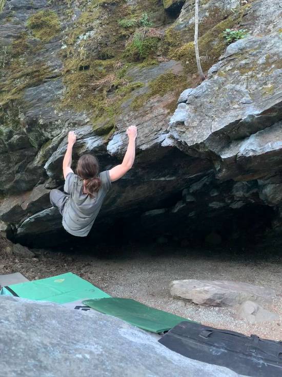 Schist Lip v3, Leavenworth - Beta Video from Izlop