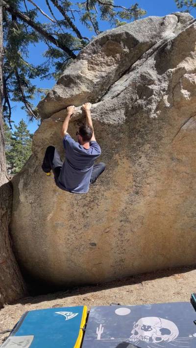 Reed's Arete v4, Black Mountain - Beta Video from LetsMakeBelieve