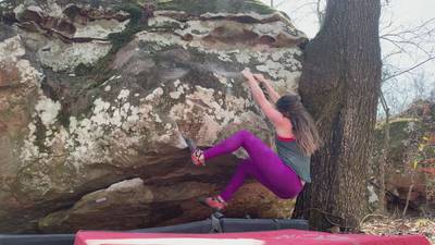 Frosted Flake v5, Hospital Boulders - Beta Video from sarahrara