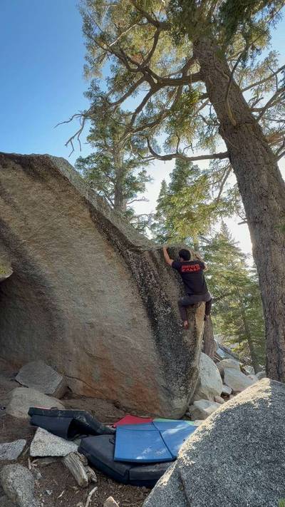 Wave Cave Arete v5, Tramway - Beta Video from deltoidan