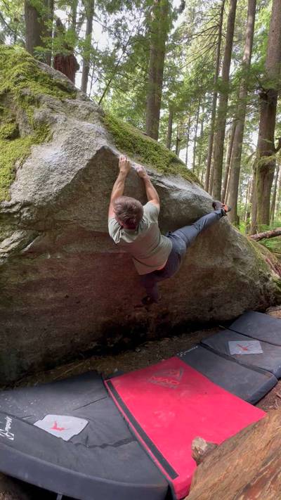 Backwards in an Easy Chair v4, Squamish - Beta Video from Jer_on_the_rocks