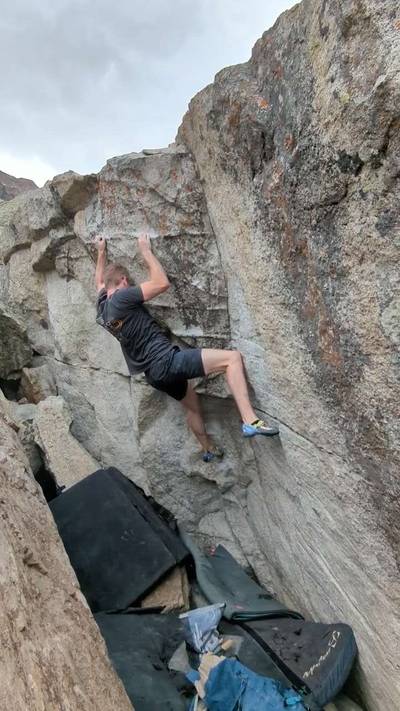 Stephan's Dihedral v7, Little Cottonwood Canyon - Beta Video from pater.