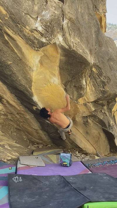 Gandhi (aka Holds be a Gandhi) v10, Joe's Valley - Beta Video from Garrick_Hague
