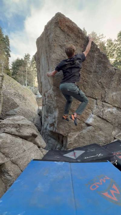 Chinese Arete v6, Little Cottonwood Canyon - Beta Video from GrantEvans