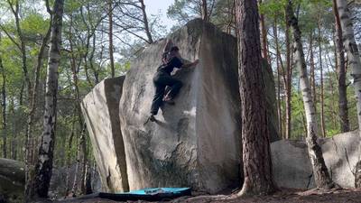 L'Angle du Sérac v4, Fontainebleau - Beta Video from thatclimbwasass