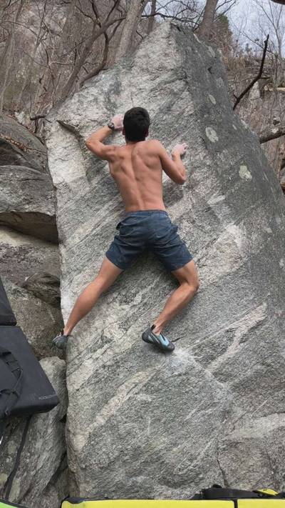 Morning Star v7, Rumbling Bald - Beta Video from ian.climbs