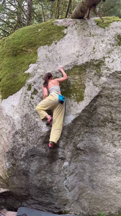 Ride the Waves v7, Squamish - Beta Video from sistineclimbs