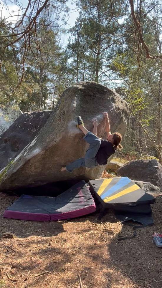 Sceance Friction v6, Fontainebleau - Beta Video from Yalowega