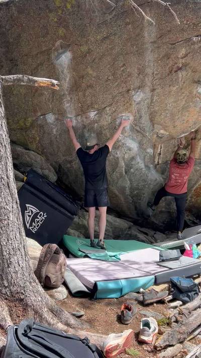 Get High and Fly Stand v7, Rock Shop - Beta Video from Devin6