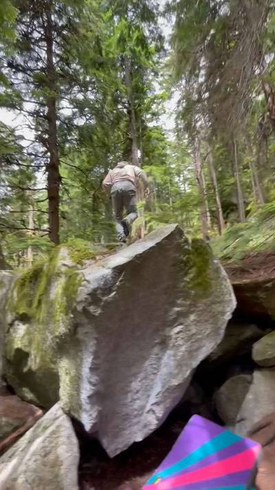 The Golden Bowl Stand v4, Squamish - Beta Video from PebbleWrangler