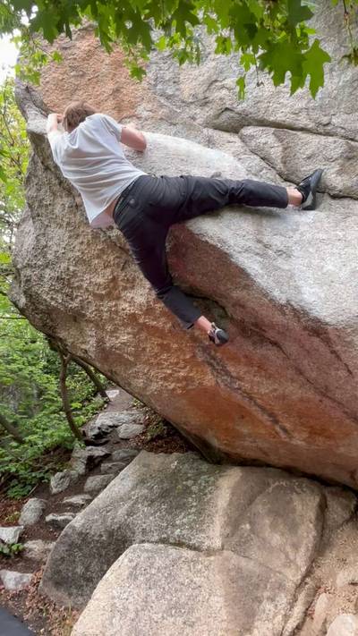 Tom's Problem v5, Little Cottonwood Canyon - Beta Video from griffin.climbs