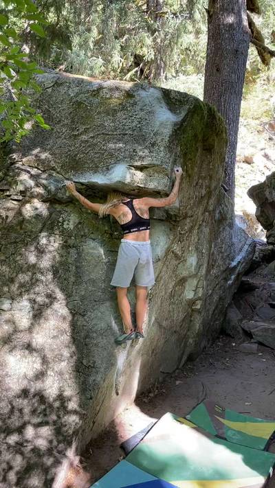 The Giant's Nose v4, Squamish - Beta Video from sarah_christina