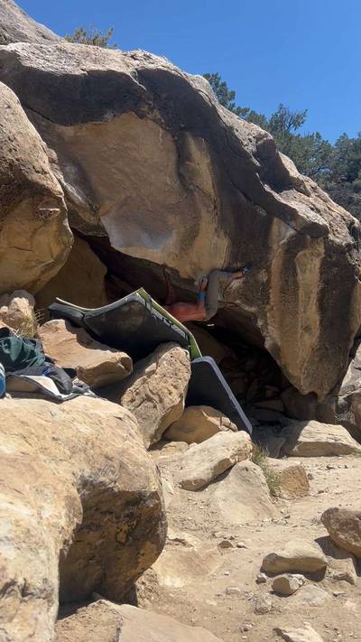 Gurkha Knife v9, Joe's Valley - Beta Video from journey.of.wheelz