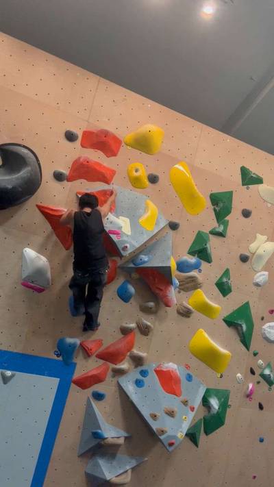 Orange v3, Central Rock Gym Chelsea - Beta Video from leeloling
