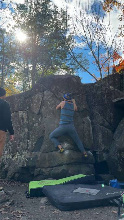 Slopey Arete v5, Taylors Falls - Beta Video from LuchaClimbre