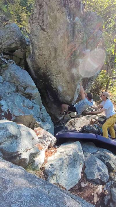 White Lion v8, Squamish - Beta Video from CarsonClimbs