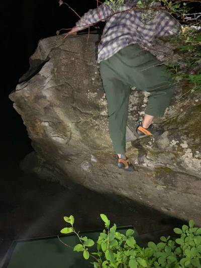 Heel Hook Right v3, Leavenworth - Beta Video from Izlop
