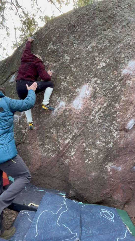 Cryptic Grips v6, Flagstaff Mountain, CO - Beta Video from Caroleeena
