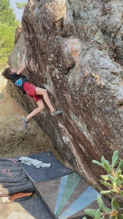 Bay View Pinch v10, Mt. Tamalpais - Beta Video from AriefNagara