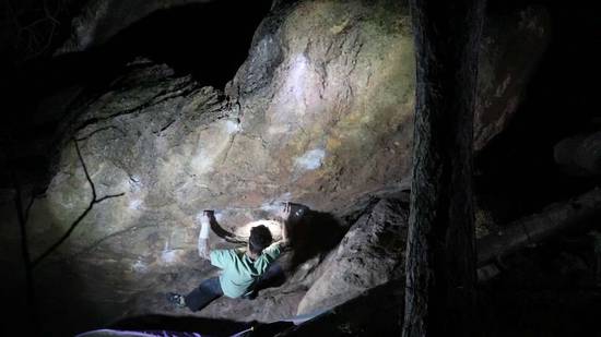 Battaglia’s Bottom Low v9, Flagstaff Mountain, CO - Beta Video from CiaranLynch