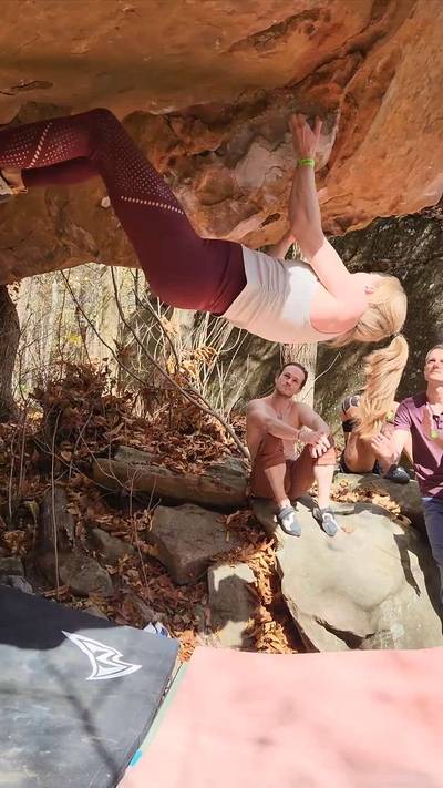 Electrallica v6, Cowell - Beta Video from Leanna