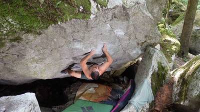 The Perfect Cave v11, Squamish - Beta Video from Dusty.Boulders