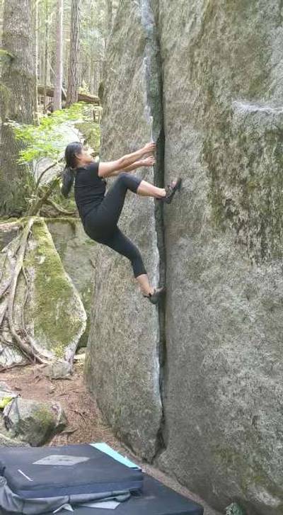Detached Flake v1, Squamish - Beta Video from Genie02