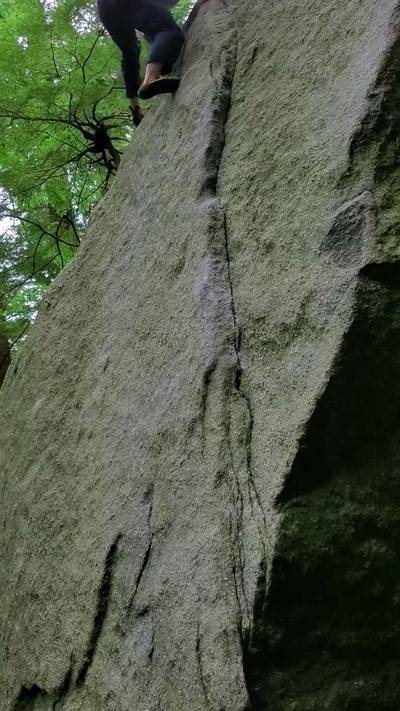Cheese Grater v1, Squamish - Beta Video from CarsonClimbs