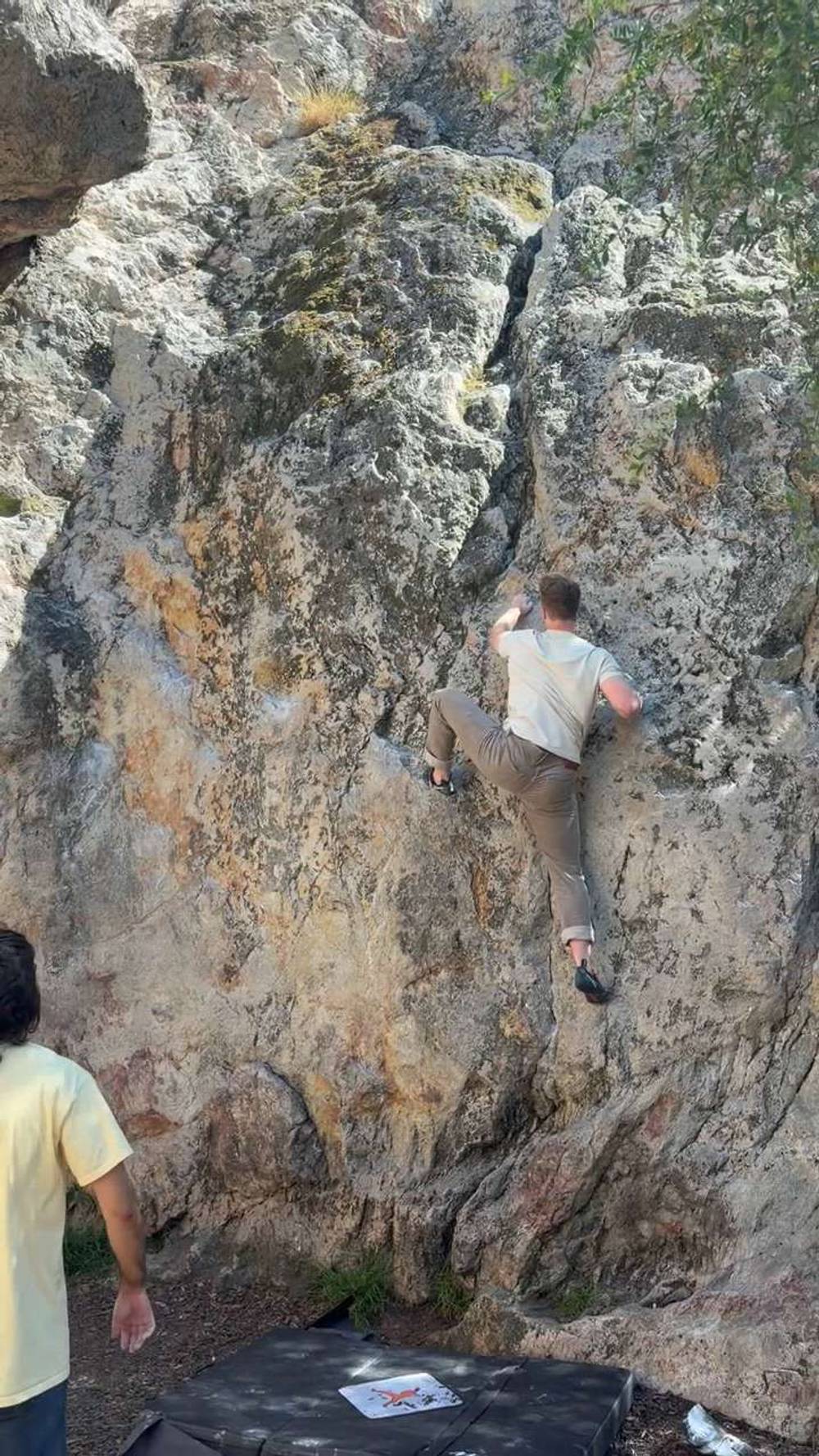 Beginner's Crack v0, Berkeley - Beta Video from danielgrant