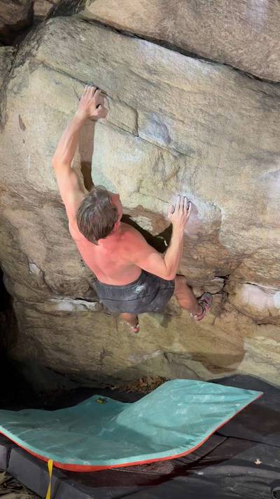 Little Bag of Pinches v6, New River Gorge - Beta Video from spooky.sends