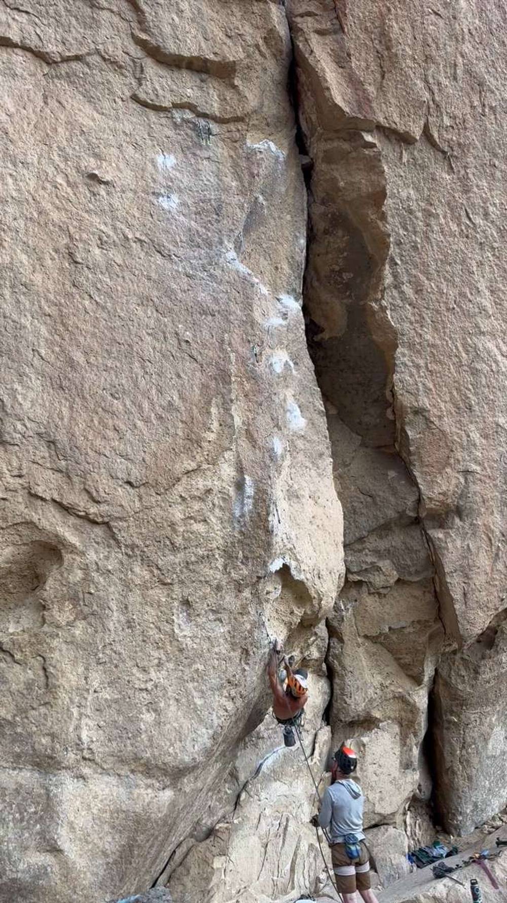 Heresy 5.11c, Smith Rock - Beta Video from Canglim52