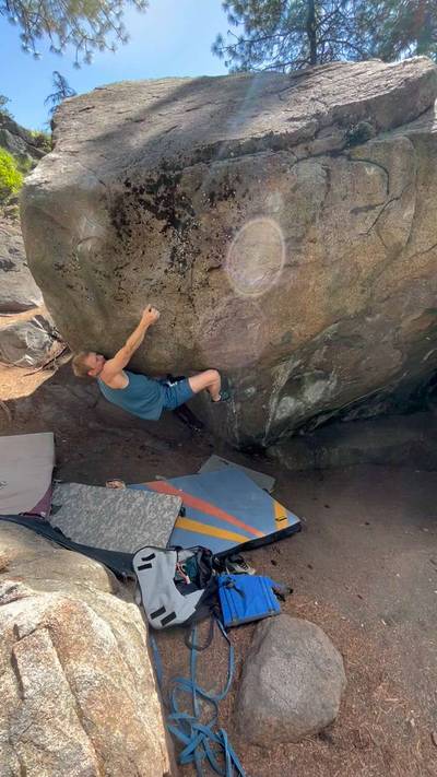 The Peephole v10, Leavenworth - Beta Video from kerwinloukusa
