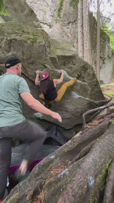 Swank Stretch v5, Squamish - Beta Video from mountainmarie