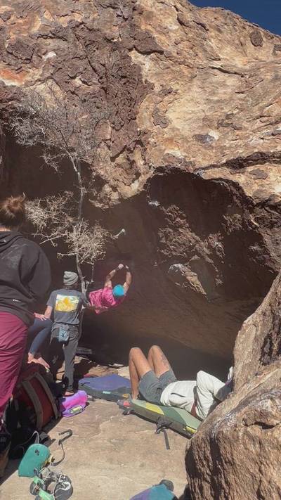 Big Iron on His Hip v7, Hueco Tanks - Beta Video from brenner.rauch