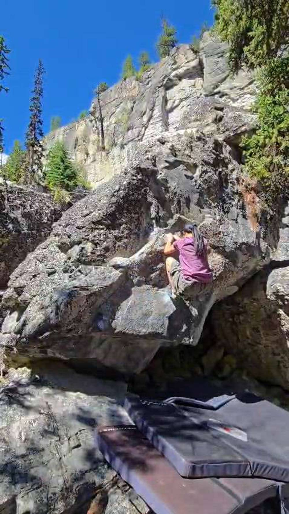 Vuvuzela Low v4, Kelowna - Beta Video from joycekay