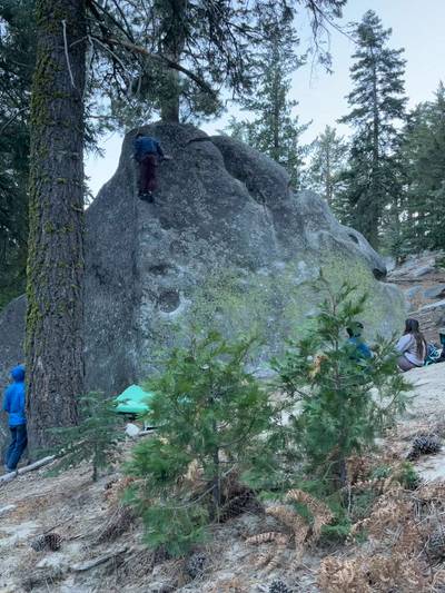 Jabba's Arete v0, Black Mountain - Beta Video from peterclimbs