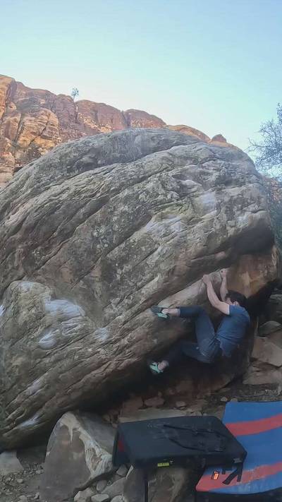 Divergent Spectrum v8, Red Rock - Beta Video from TinyDynos