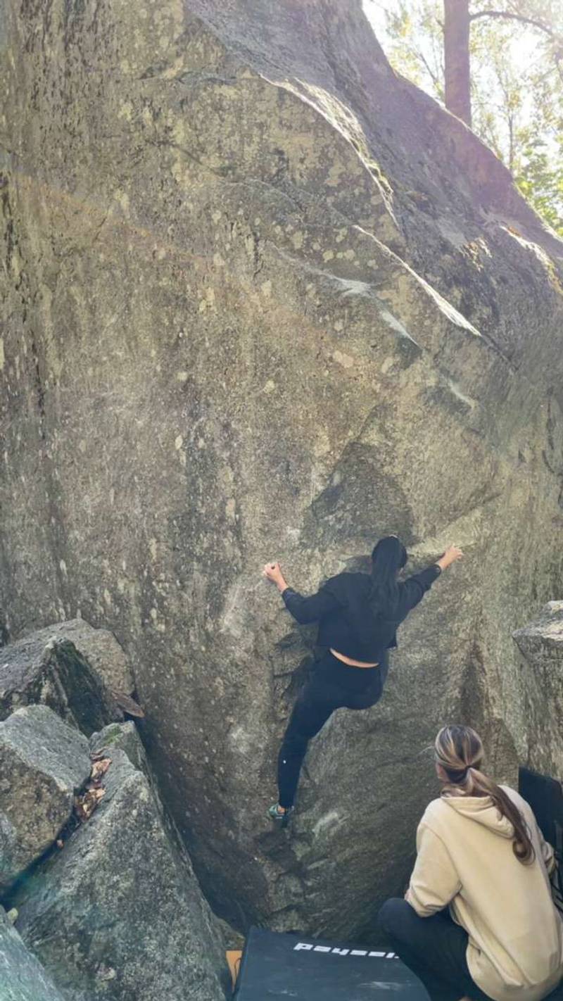Charlie aka Yellow Fever aka Boxcar Arete v8, Index - Beta Video from moe.corbett