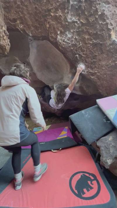 Lobster Claw v5, Hueco Tanks - Beta Video from mandoline