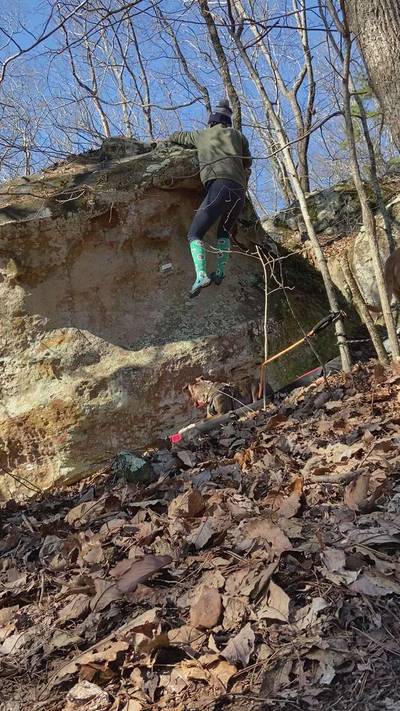Tails v2, Hospital Boulders - Beta Video from btheclimber