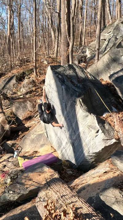 The Politician Stand v5, Rumbling Bald - Beta Video from ian.climbs